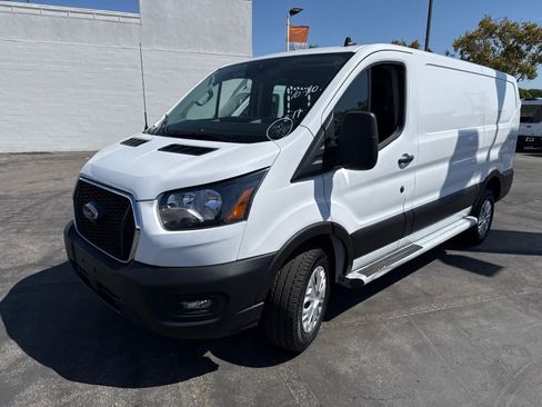 Used 2025 Ford Transit 250 Low Roof w/ Exterior Upgrade Package RWD image 22