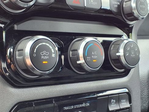 Used 2025 RAM 1500 Big Horn w/ Trailer Tow Group image 28