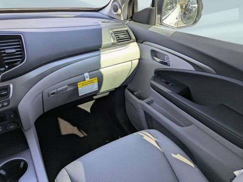 New 2026 Honda Ridgeline RTL image 16