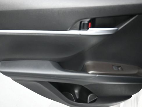 Used 2023 Toyota Camry SE FWD image 29