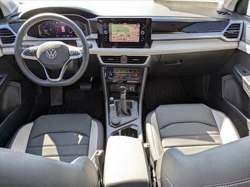 New 2025 Volkswagen Taos SEL image 16