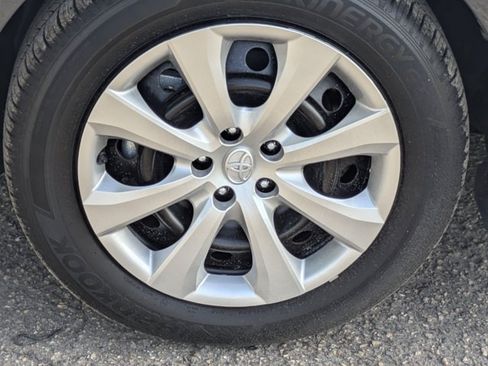 Used 2026 Toyota Corolla LE FWD image 22