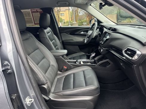 Used 2021 Chevrolet TrailBlazer LT w/ Premium Seating Package image 22
