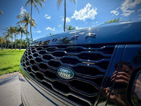 Used 2019 Land Rover Range Rover Supercharged image 18