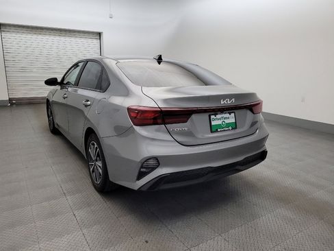 Used 2022 Kia Forte LXS FWD image 5