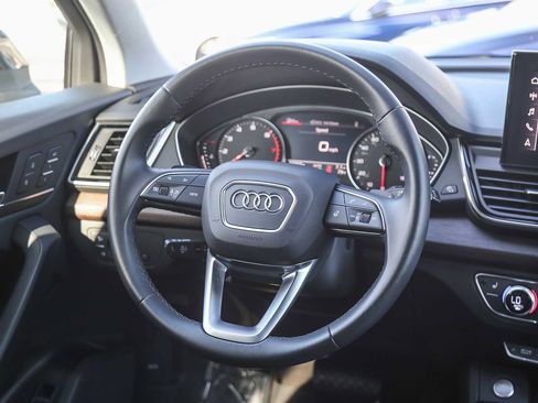 Certified 2023 Audi Q5 2.0T Premium w/ Convenience Package image 18