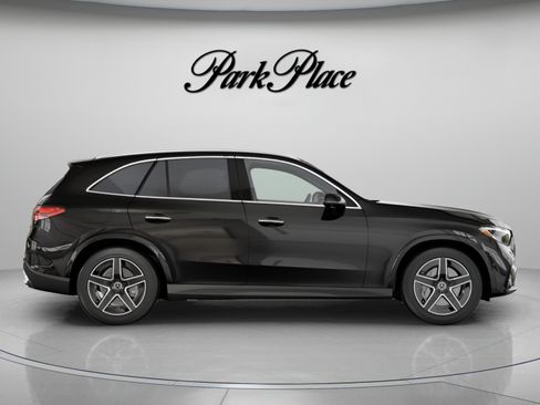 Certified 2026 Mercedes-Benz GLC 300 image 28