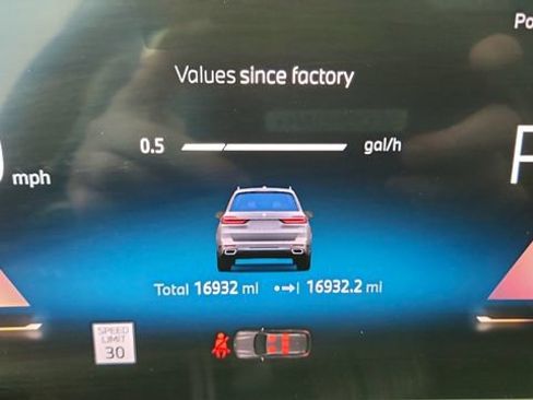 Used 2026 BMW X7 xDrive40i image 44