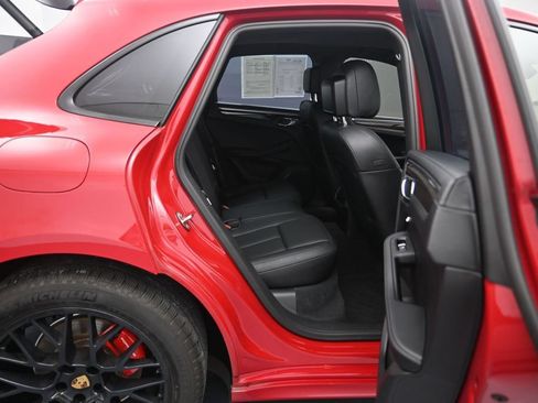 Used 2017 Porsche Macan GTS AWD/4WD image 24