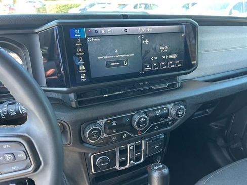 Used 2024 Jeep Wrangler Sport S image 20
