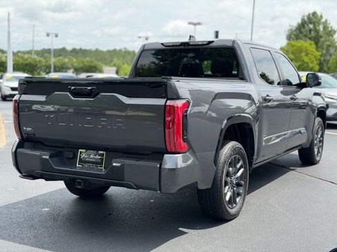 Used 2025 Toyota Tundra Platinum AWD/4WD image 10