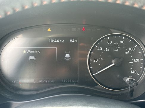 Used 2024 Nissan Kicks SR FWD image 26