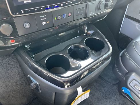 New 2025 GMC Savana 2500 Extended w/ Driver Convenience Package image 33