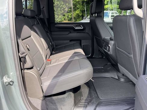 Used 2025 Chevrolet Silverado 2500 LTZ w/ LTZ Plus Package AWD/4WD image 16