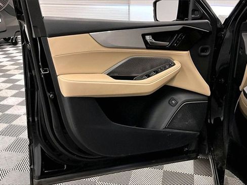 Used 2022 Acura MDX SH-AWD w/ Technology Package image 18