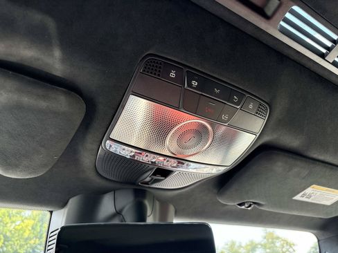 Used 2022 Mercedes-Benz G 550 image 28