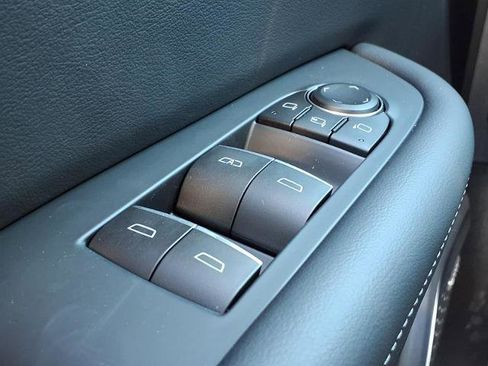 New 2026 Buick Enclave Sport Touring w/ Power Package FWD image 17