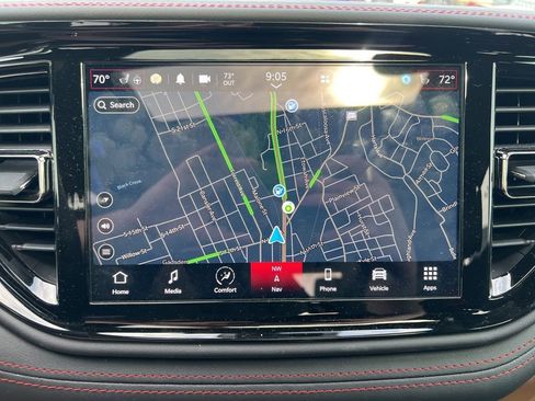 Used 2026 Dodge Durango GT image 9