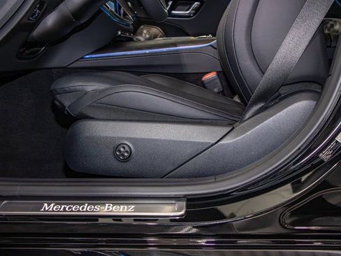 Used 2026 Mercedes-Benz E 450 4MATIC Sedan image 15