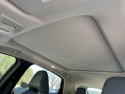 Certified 2024 Nissan Ariya AWD image 16