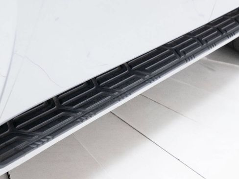 Used 2017 INFINITI QX80 4WD w/ Driver Assistance Package image 65