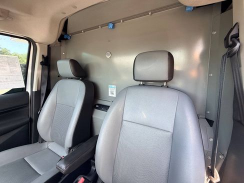 Used 2017 Ford Transit Connect XL FWD image 32