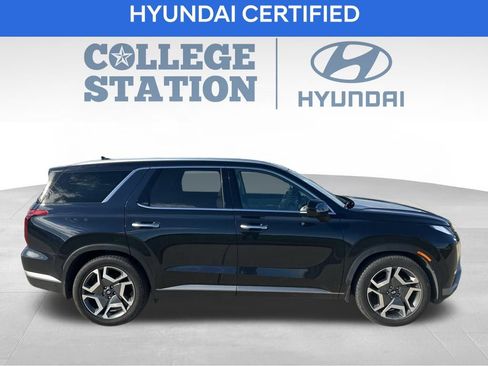 Used 2023 Hyundai Palisade Limited w/ Cargo Package image 4