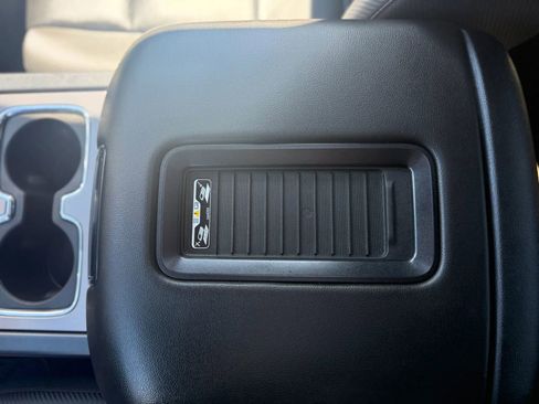 Used 2016 GMC Sierra 1500 SLT w/ All-Terrain Package image 29