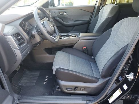 Certified 2023 Nissan Rogue SV AWD/4WD image 16