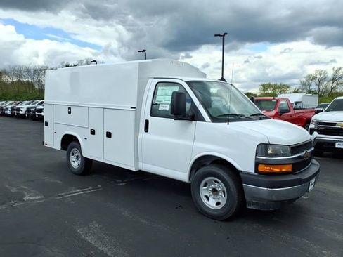 New 2026 Chevrolet Express 3500 w/ Power Convenience Package RWD image 1