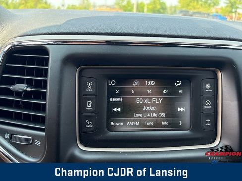 Used 2016 Jeep Grand Cherokee Laredo w/ Quick Order Package 23E image 29