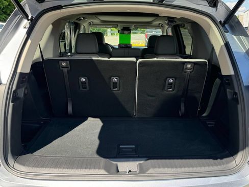 Used 2023 Honda Pilot Touring image 19