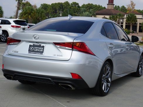 Used 2018 Lexus IS 300 F Sport image 6