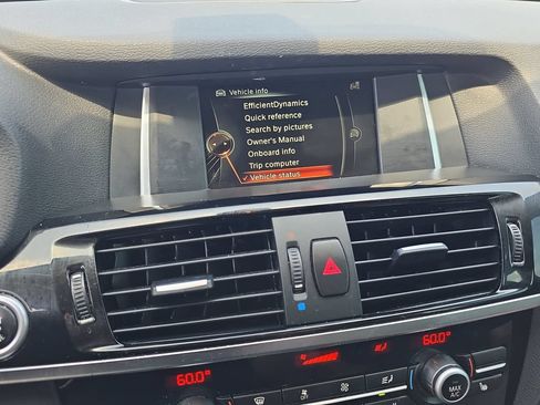 Used 2017 BMW X3 sDrive28i RWD image 22