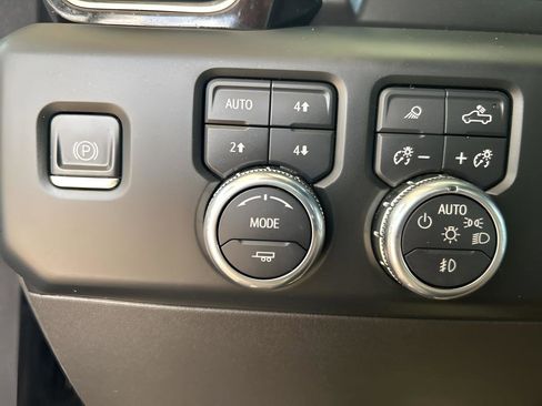 Used 2022 GMC Sierra 1500 Denali image 24