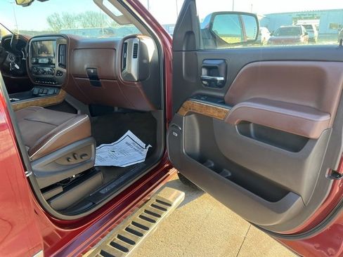 Used 2014 Chevrolet Silverado 1500 High Country w/ High Country Premium Package image 22
