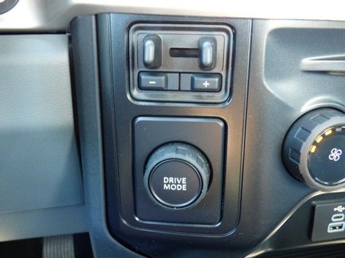 New 2026 Ford F250 XL w/ XL Chrome Package image 20