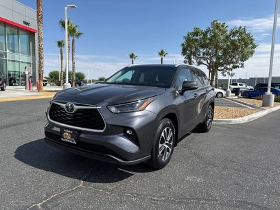 Used 2023 Toyota Highlander XLE