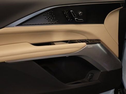 New 2026 Cadillac Lyriq V image 9