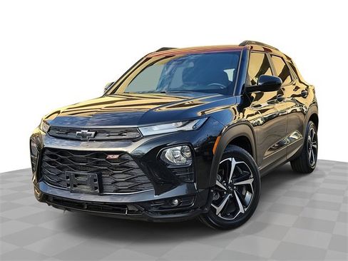 Used 2021 Chevrolet TrailBlazer RS w/ Convenience Package image 1