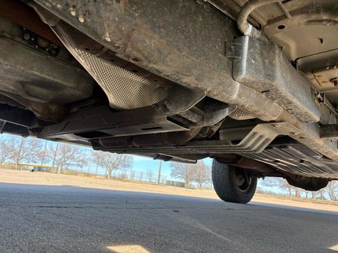 Used 2005 Ford F150 XLT image 22