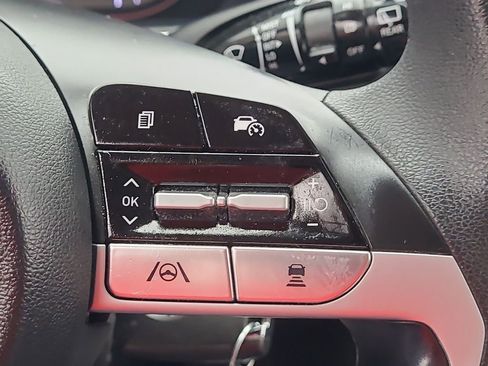 Used 2024 Hyundai Tucson SE image 28