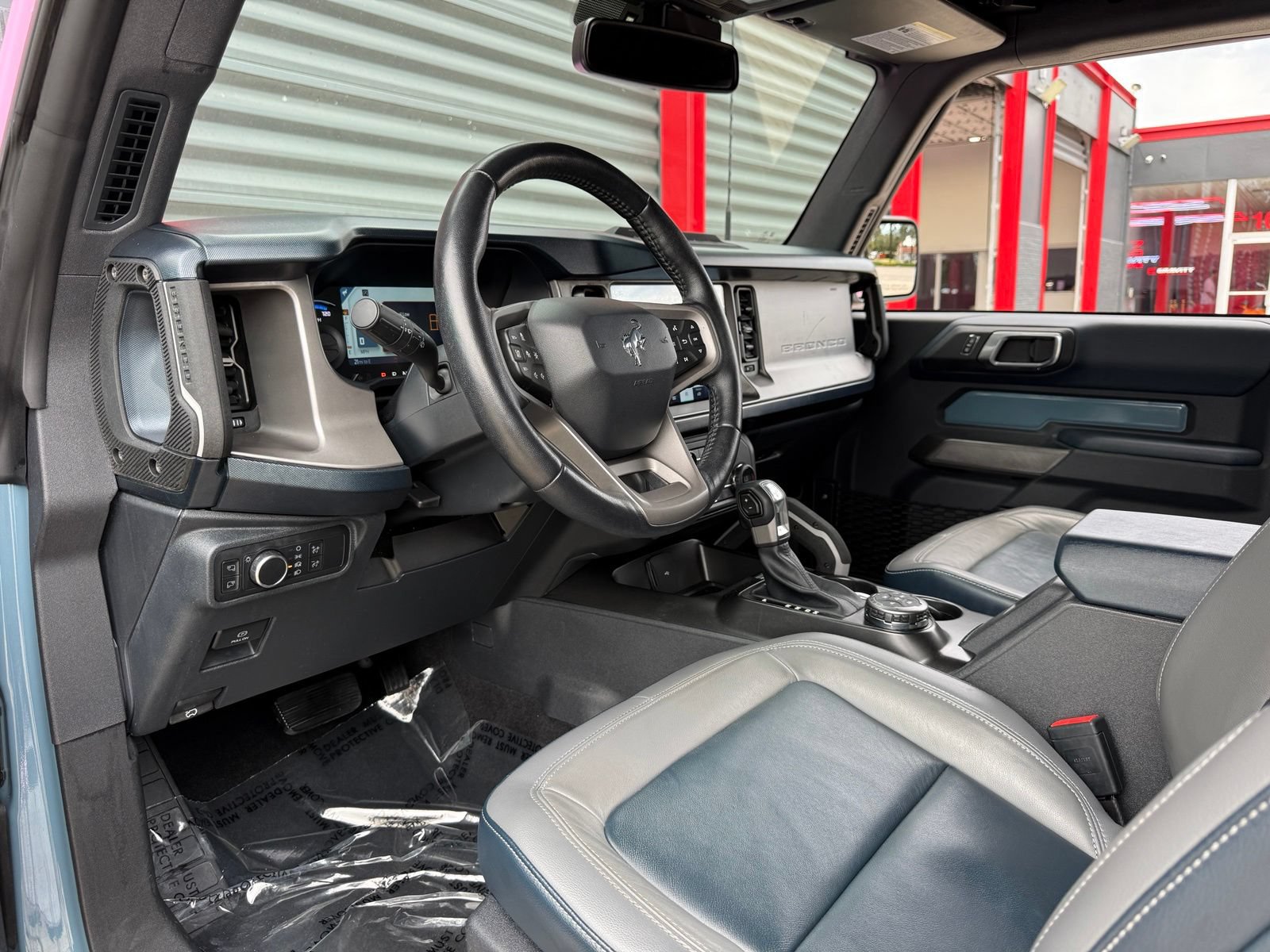 Used 2021 Ford Bronco First Edition AWD/4WD image 21
