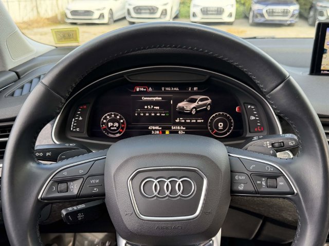 Used 2019 Audi Q7 3.0T Premium Plus w/ Premium Plus Package AWD/4WD image 28