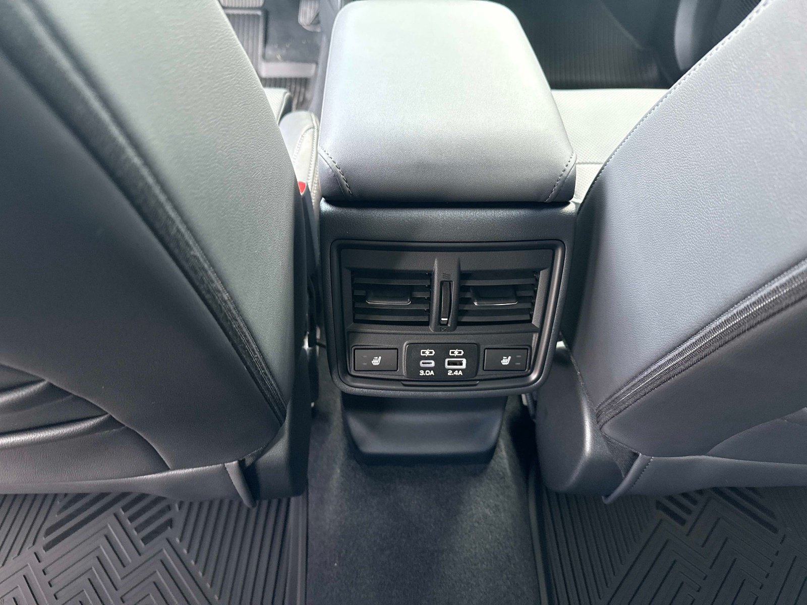 New 2026 Subaru Outback Touring XT AWD/4WD image 17