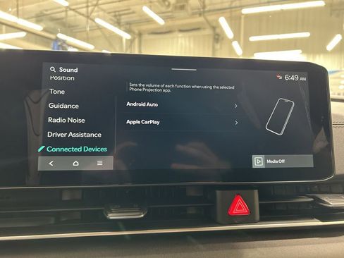 New 2026 Kia Carnival EX image 18