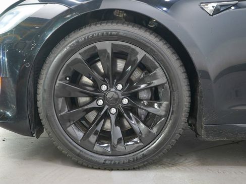 Used 2018 Tesla Model S 100D AWD/4WD image 27