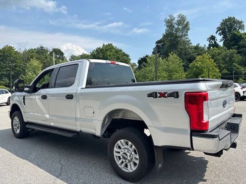 Used 2018 Ford F250 XLT AWD/4WD image 6