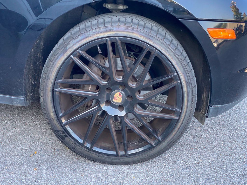 Used 2017 Porsche Macan AWD/4WD image 5