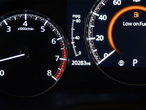 Used 2020 MAZDA MAZDA3 Hatchback w/ Premium Package image 19